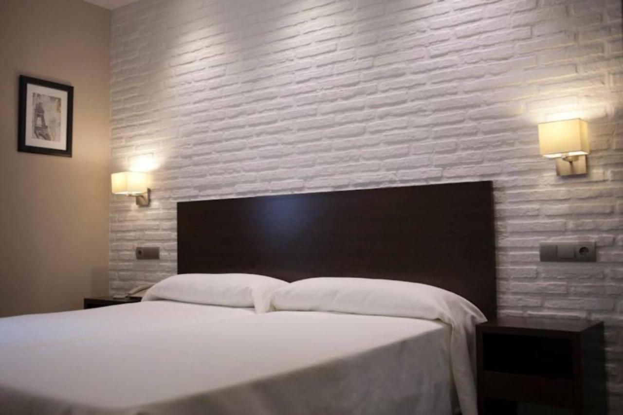 Hotel Restaurante El Corte カサベルメハ エクステリア 写真